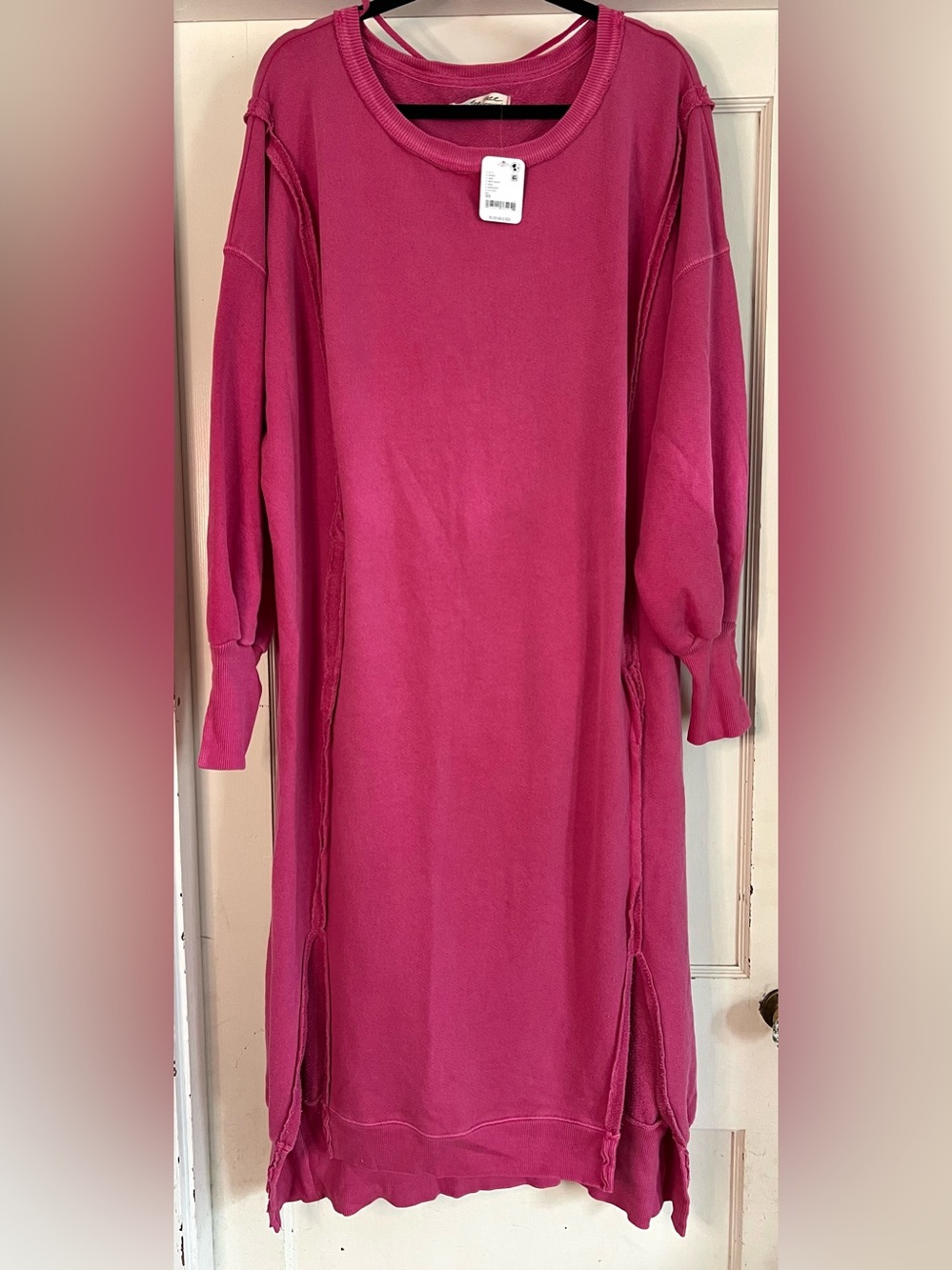 Free People We The Free Camden Maxi Sweatshirt in Beetroot Size XS NWT - Picture 2 of 13